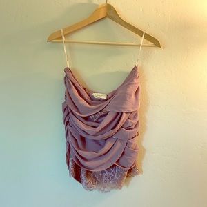 Lost April pretty dressy top